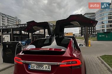 Внедорожник / Кроссовер Tesla Model X 2019 в Львове