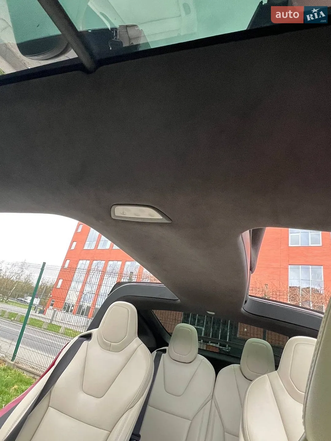 2019 Tesla Model X - мініатюра 17