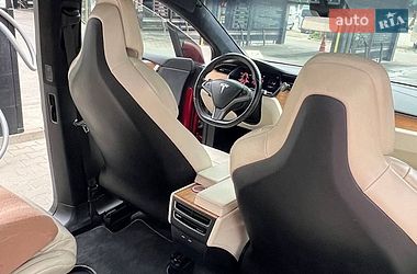 Внедорожник / Кроссовер Tesla Model X 2019 в Львове