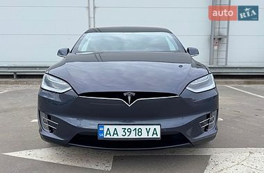 Внедорожник / Кроссовер Tesla Model X 2017 в Киеве