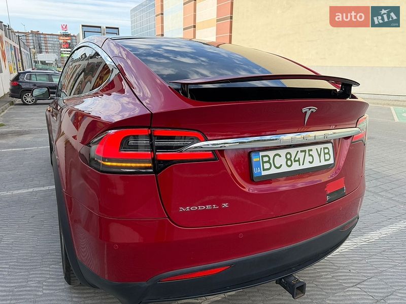 Внедорожник / Кроссовер Tesla Model X 2017 в Львове