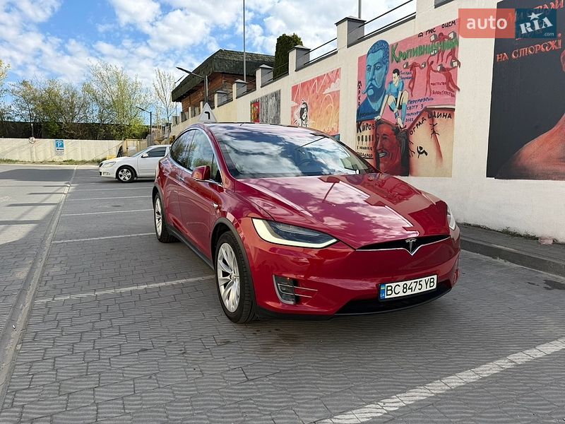 Внедорожник / Кроссовер Tesla Model X 2017 в Львове