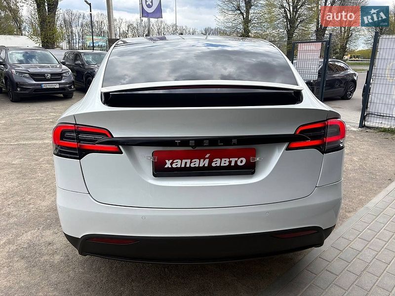 Внедорожник / Кроссовер Tesla Model X 2016 в Виннице