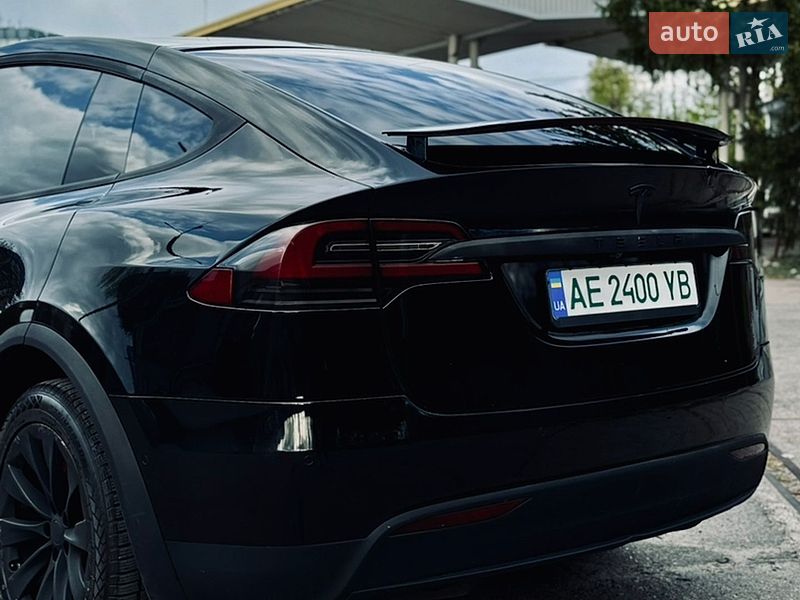 Внедорожник / Кроссовер Tesla Model X 2016 в Днепре