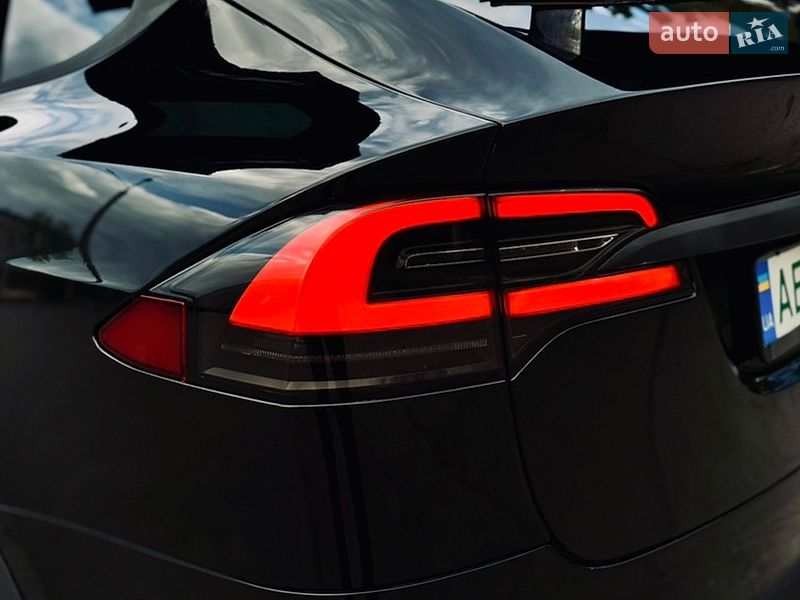 Внедорожник / Кроссовер Tesla Model X 2016 в Днепре