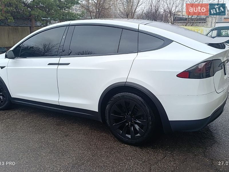 Внедорожник / Кроссовер Tesla Model X 2016 в Харькове