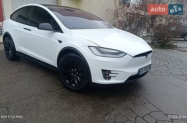 Внедорожник / Кроссовер Tesla Model X 2016 в Харькове