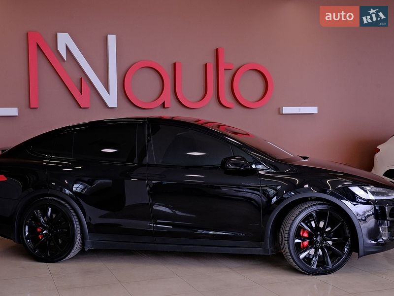 Позашляховик / Кросовер Tesla Model X 2018 в Одесі