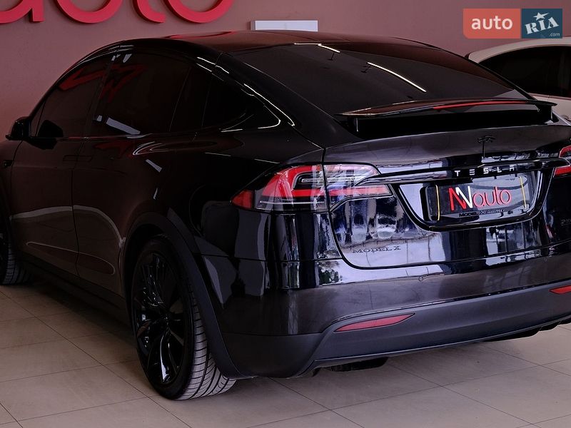 Позашляховик / Кросовер Tesla Model X 2018 в Одесі