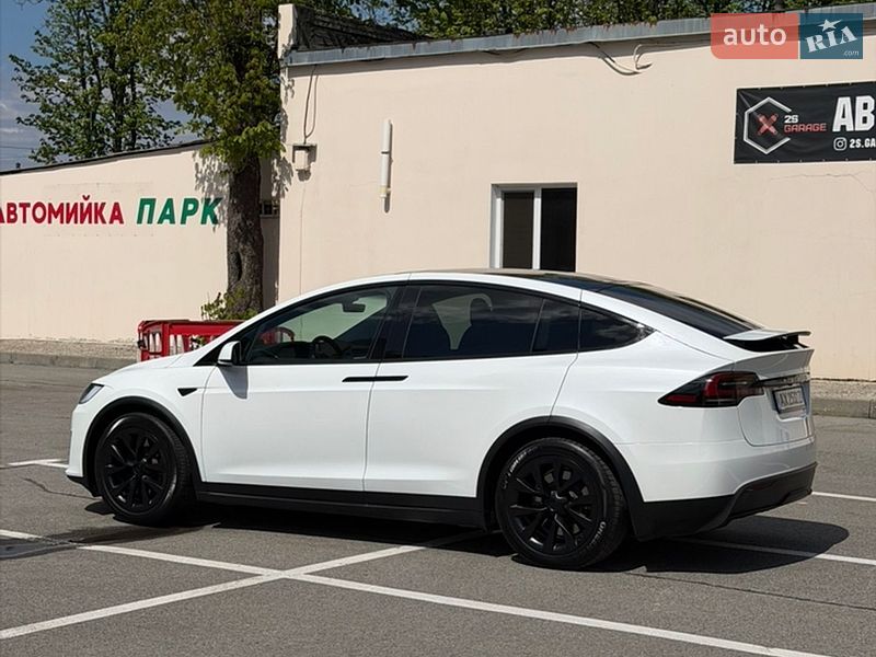 Внедорожник / Кроссовер Tesla Model X 2023 в Киеве