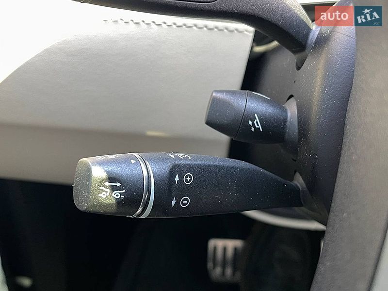 Внедорожник / Кроссовер Tesla Model X 2018 в Киеве
