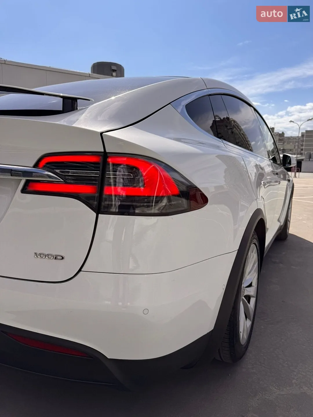 2017 Tesla Model X - мініатюра 16