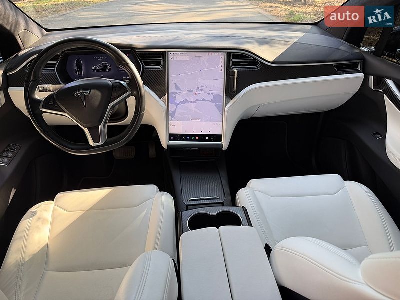 Внедорожник / Кроссовер Tesla Model X 2018 в Киеве
