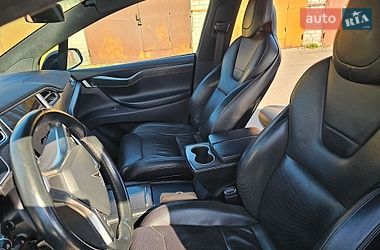 Внедорожник / Кроссовер Tesla Model X 2016 в Киеве