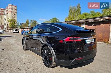 Внедорожник / Кроссовер Tesla Model X 2016 в Киеве