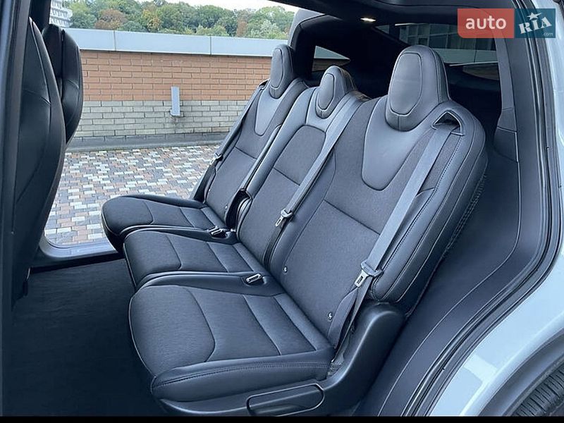 Позашляховик / Кросовер Tesla Model X 2018 в Харкові