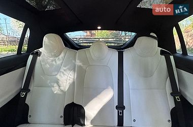 Внедорожник / Кроссовер Tesla Model X 2020 в Киеве