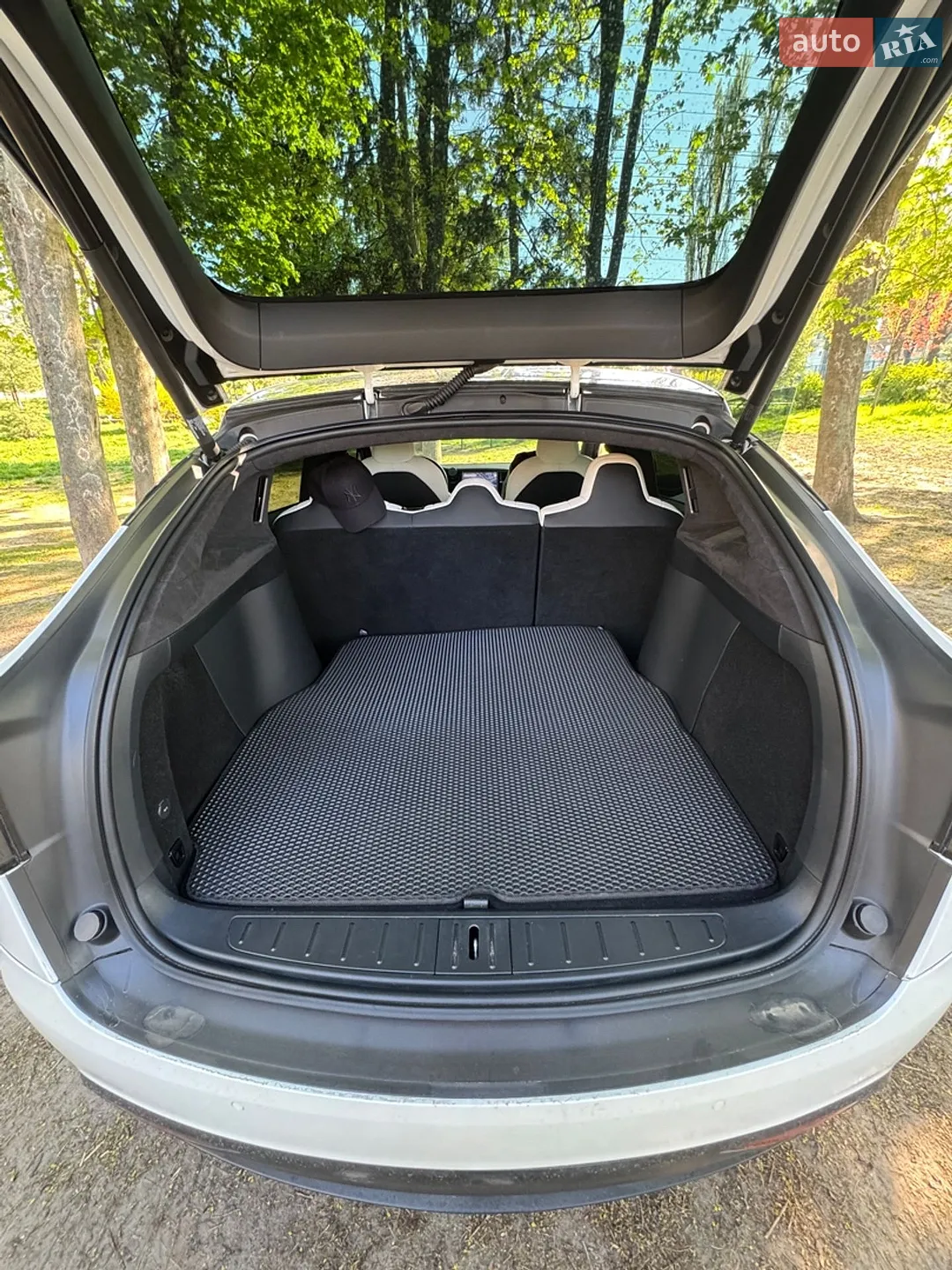 2020 Tesla Model X - мініатюра 13