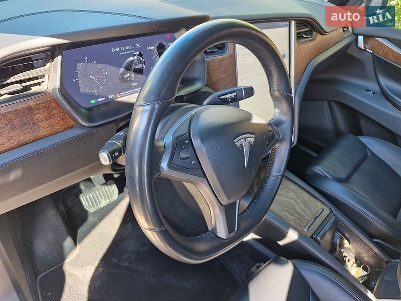 Позашляховик / Кросовер Tesla Model X 2020 в Києві
