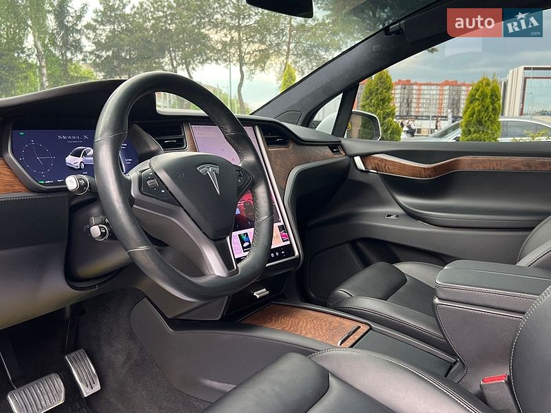 Внедорожник / Кроссовер Tesla Model X 2020 в Львове