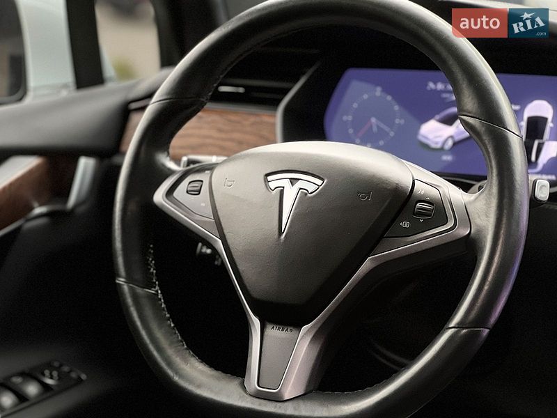 Внедорожник / Кроссовер Tesla Model X 2020 в Львове