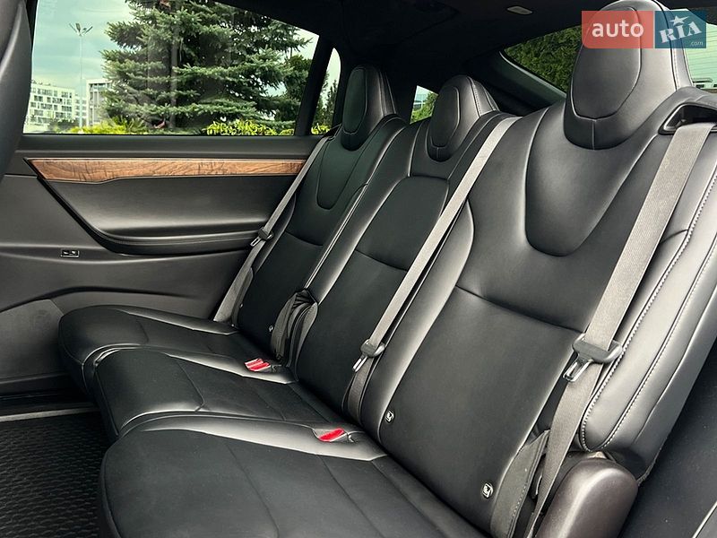 Внедорожник / Кроссовер Tesla Model X 2020 в Львове