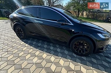Внедорожник / Кроссовер Tesla Model X 2019 в Киеве