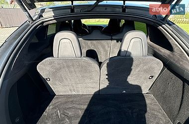 Внедорожник / Кроссовер Tesla Model X 2019 в Киеве