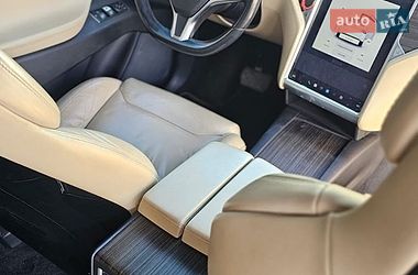 Внедорожник / Кроссовер Tesla Model X 2016 в Киеве