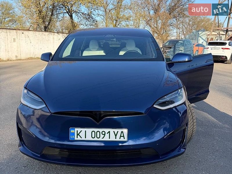 Позашляховик / Кросовер Tesla Model X 2019 в Києві