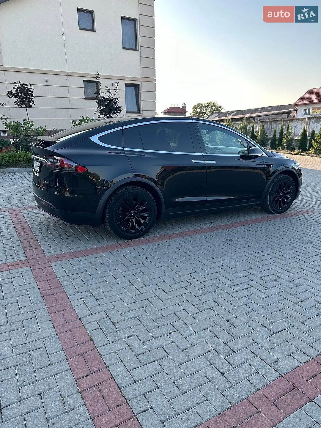 2017 Tesla Model X - мініатюра 12