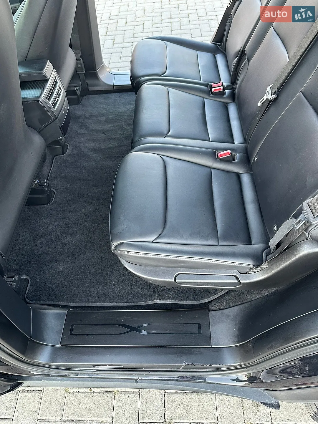 2017 Tesla Model X - мініатюра 26