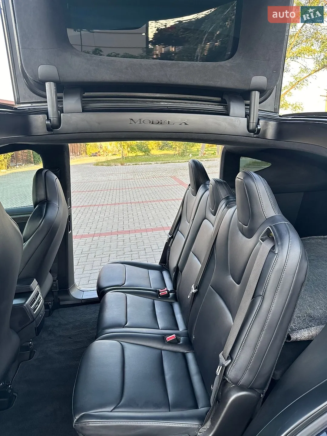 2017 Tesla Model X - мініатюра 27
