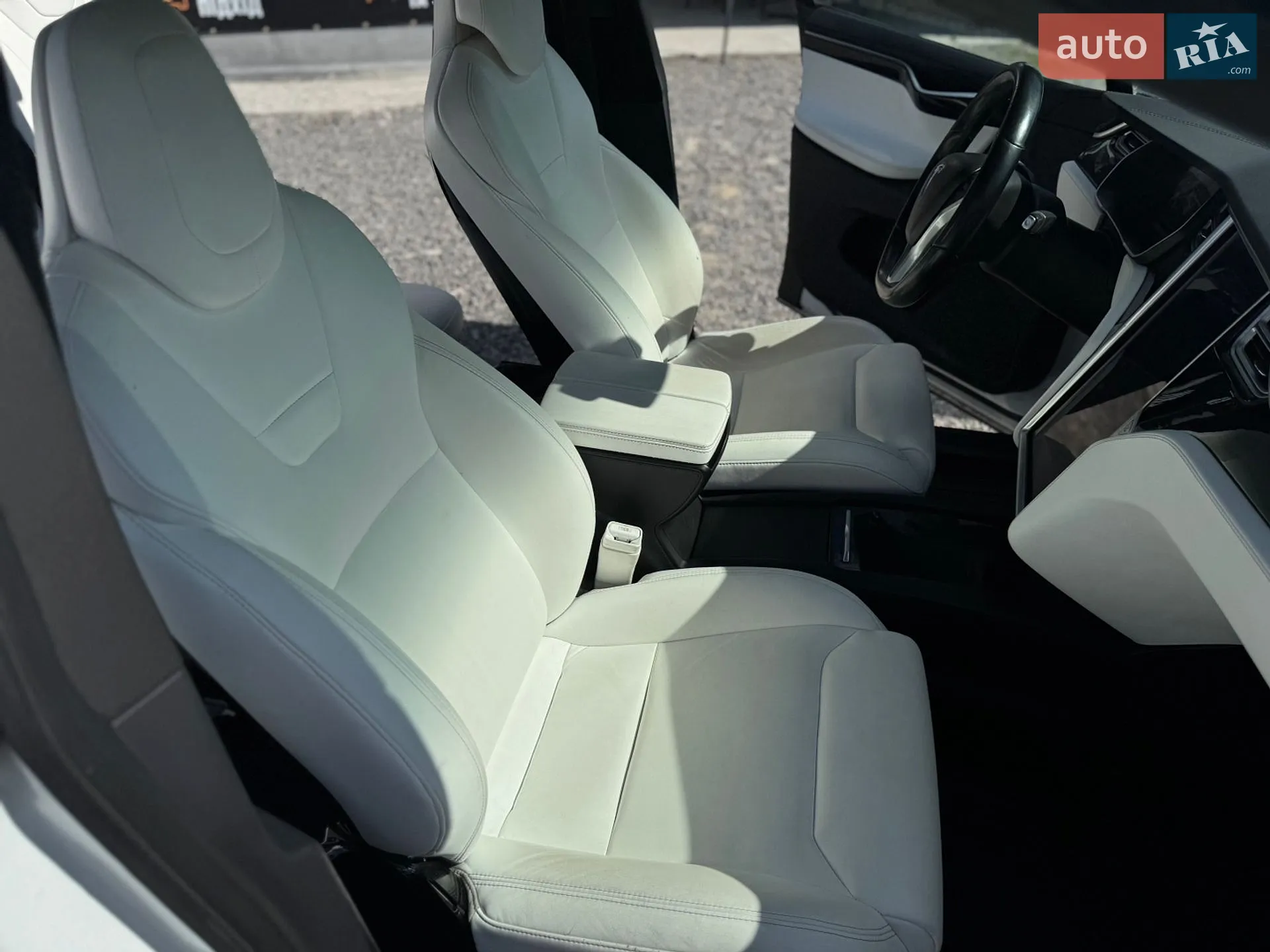 2017 Tesla Model X - мініатюра 10