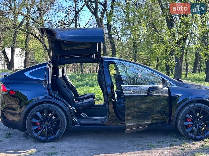 Внедорожник / Кроссовер Tesla Model X 2020 в Одессе