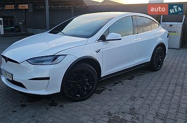 Позашляховик / Кросовер Tesla Model X 2018 в Чернівцях