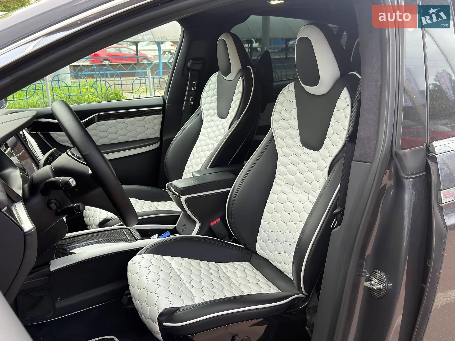 2020 Tesla Model X - мініатюра 19