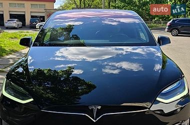 Внедорожник / Кроссовер Tesla Model X 2016 в Киеве