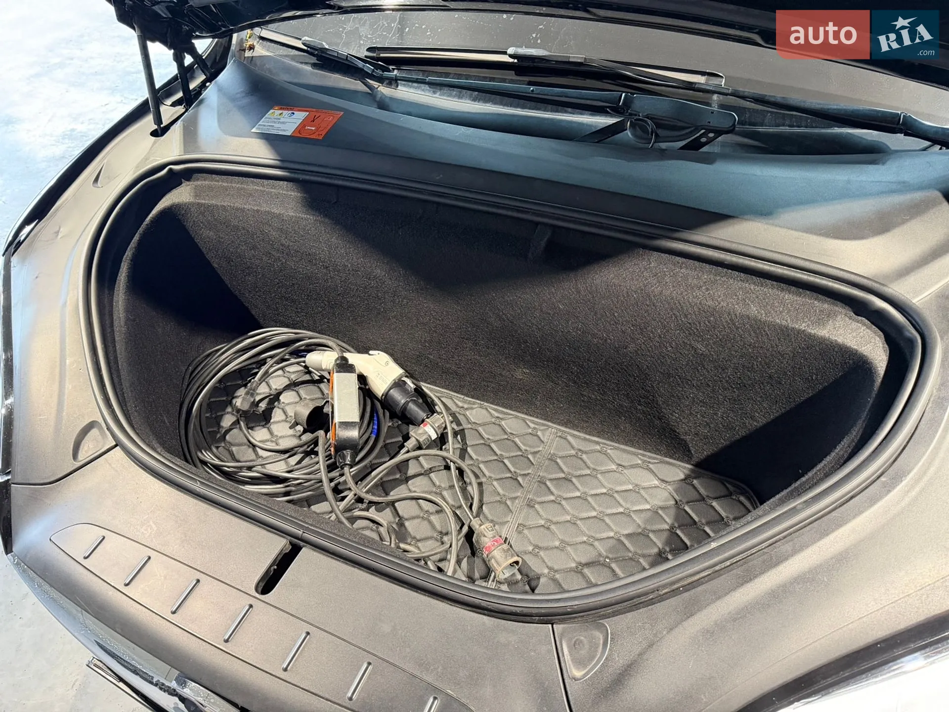 2017 Tesla Model X - мініатюра 8