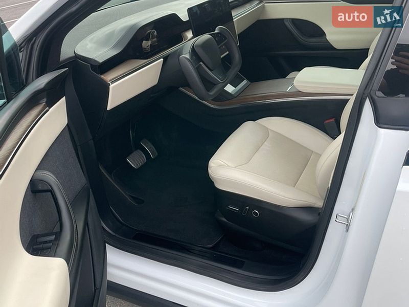 Позашляховик / Кросовер Tesla Model X 2021 в Києві фото 4 Позашляховик / Кросовер Tesla Model X 2021 в Києві
