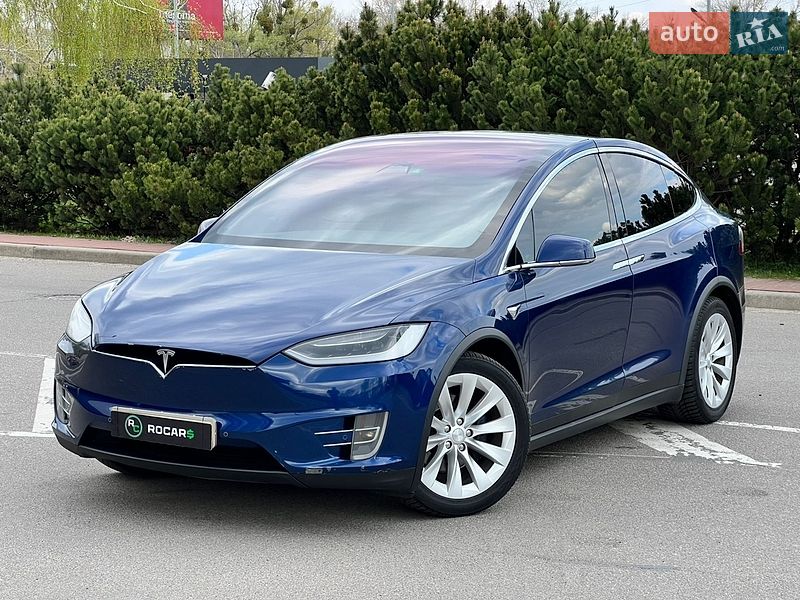 Позашляховик / Кросовер Tesla Model X 2018 в Києві