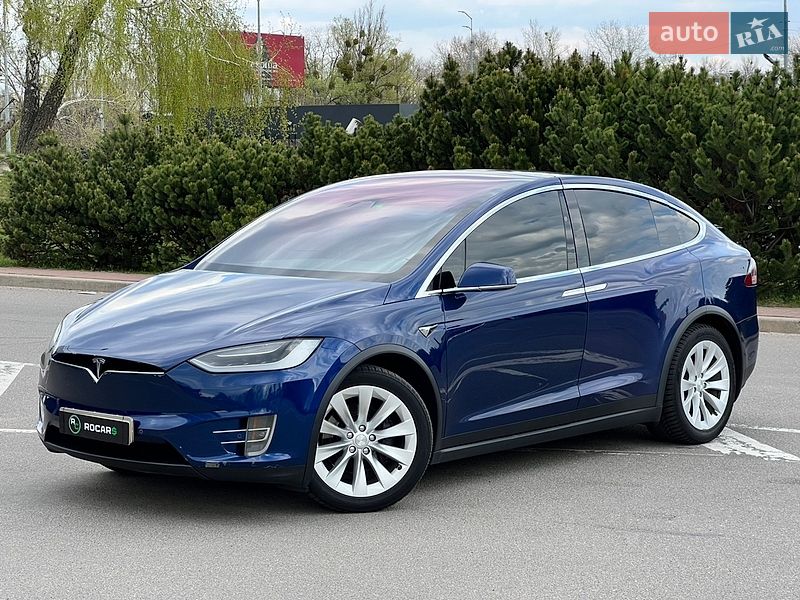 Позашляховик / Кросовер Tesla Model X 2018 в Києві