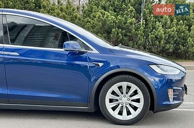 Позашляховик / Кросовер Tesla Model X 2018 в Києві