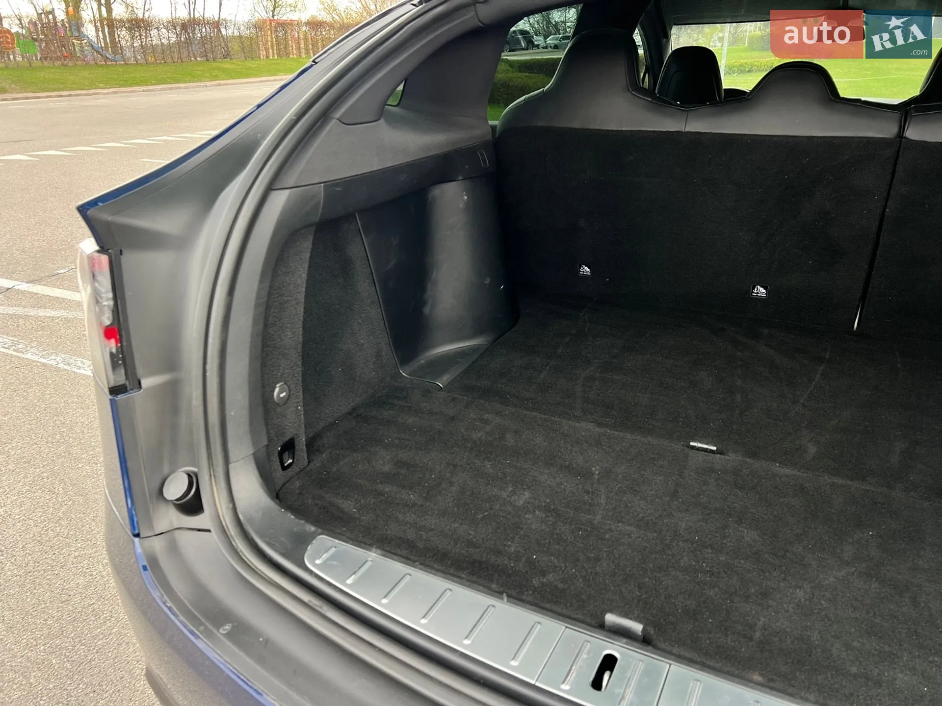 2018 Tesla Model X - мініатюра 40