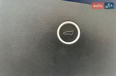 Позашляховик / Кросовер Tesla Model X 2018 в Києві