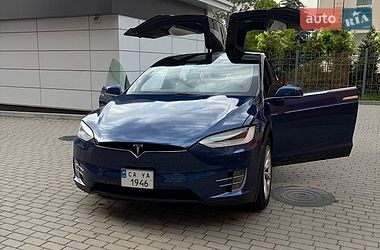 Позашляховик / Кросовер Tesla Model X 2017 в Черкасах
