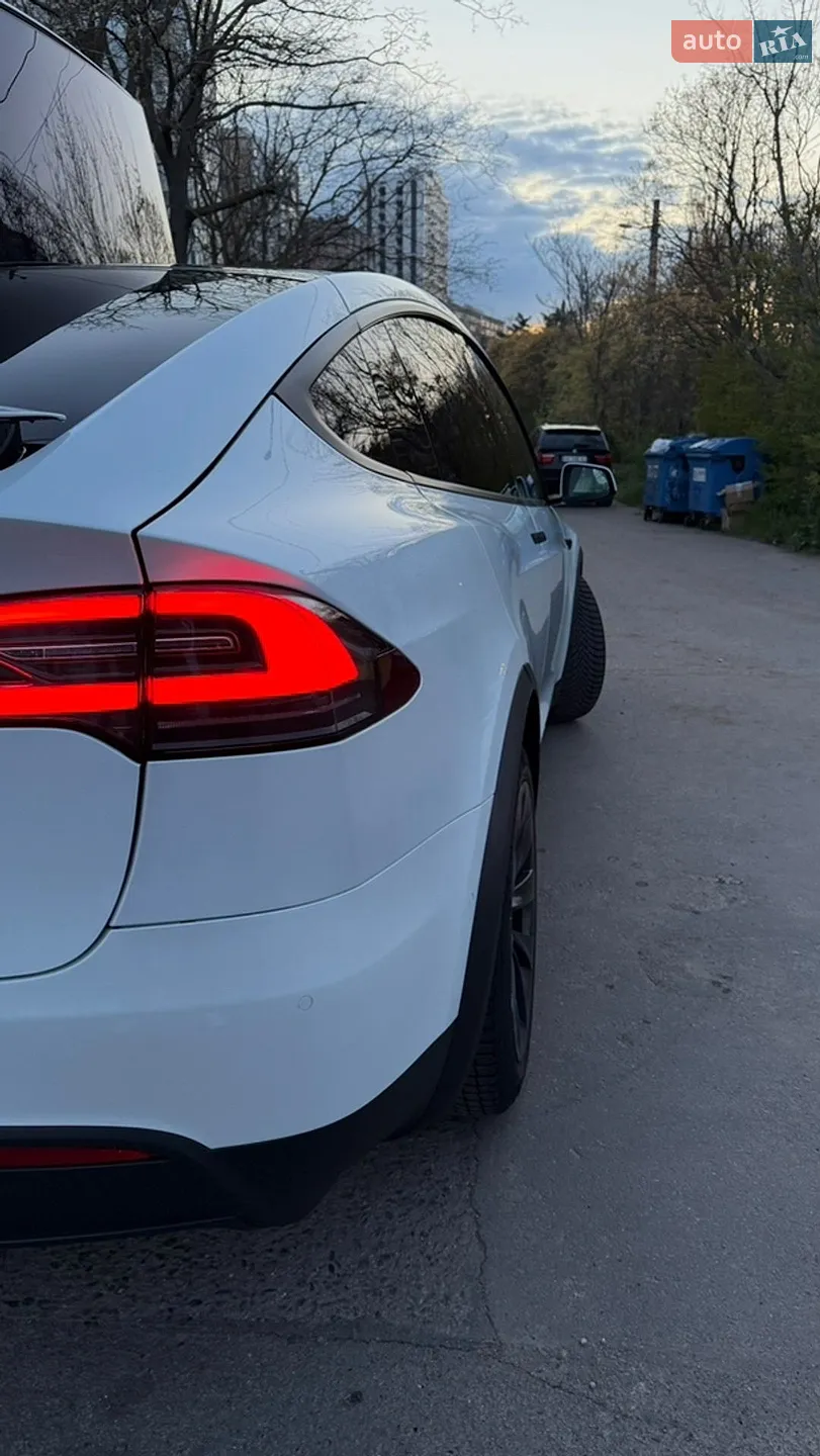 2020 Tesla Model X - мініатюра 12