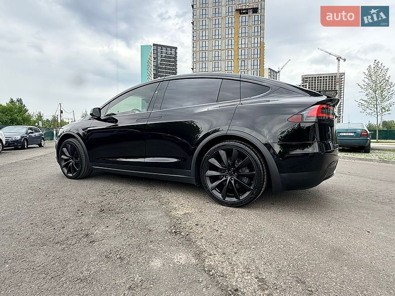 Позашляховик / Кросовер Tesla Model X 2019 в Києві