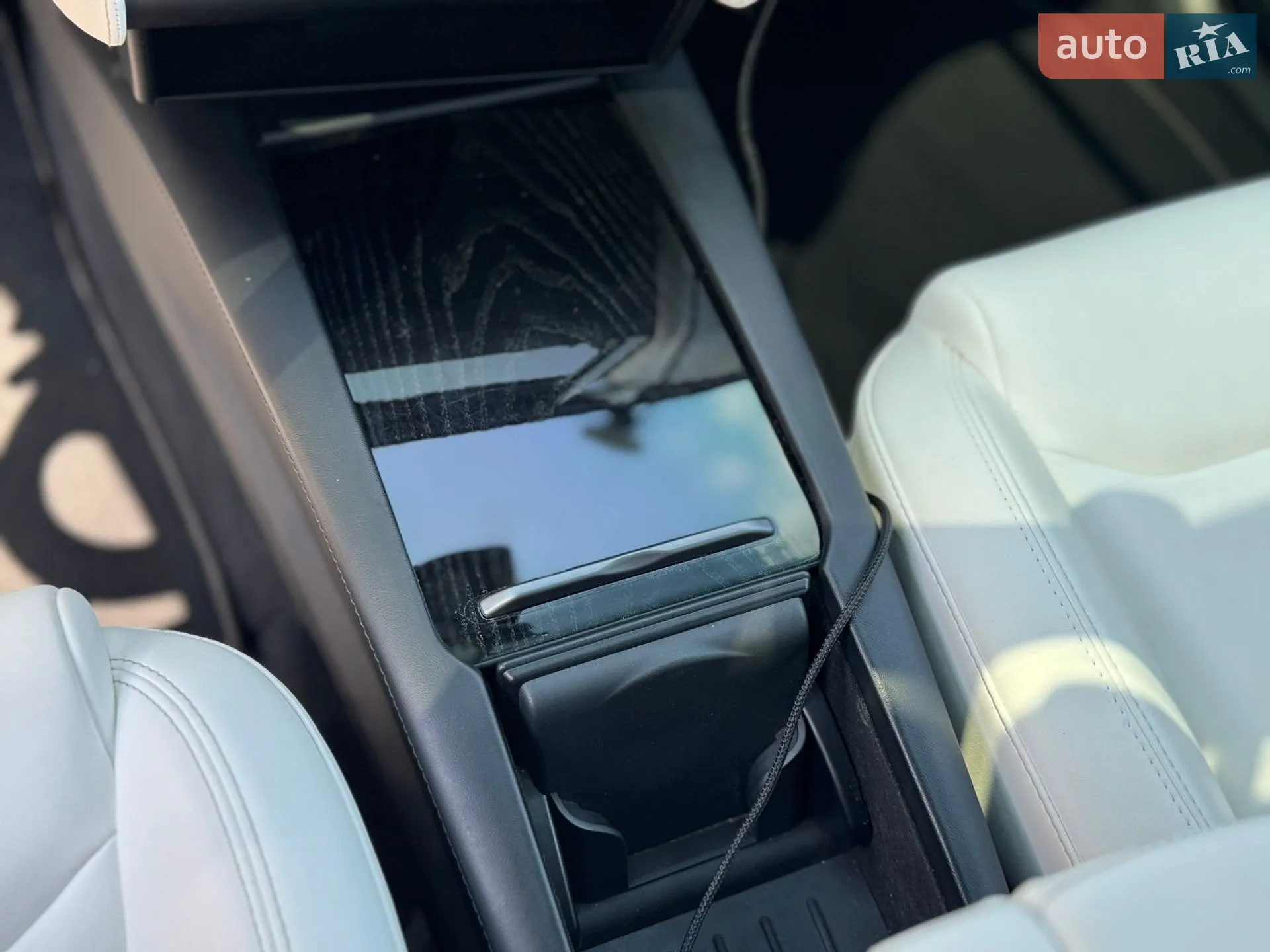 2020 Tesla Model X - мініатюра 18