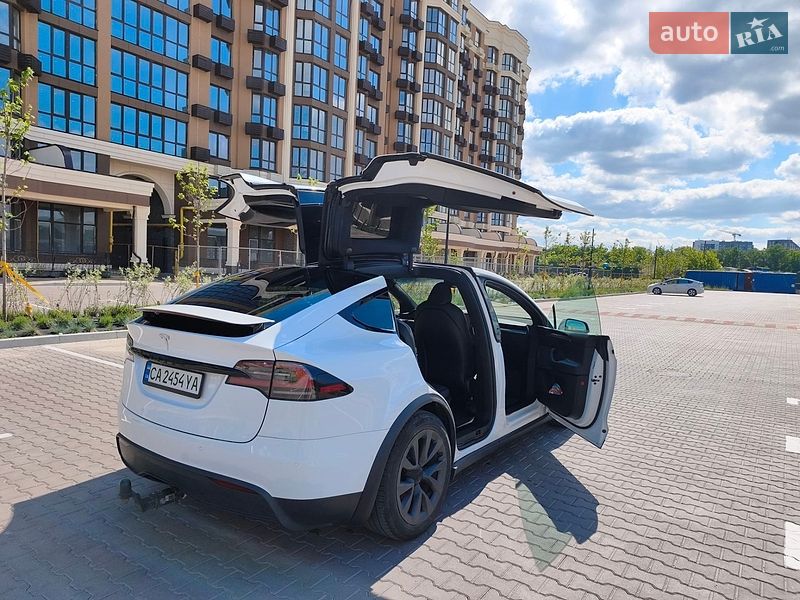 Внедорожник / Кроссовер Tesla Model X 2023 в Киеве